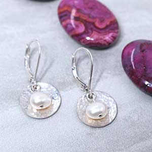 hammered sterling silver freshwater pearl earrings