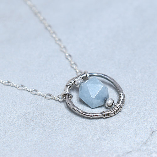 aquamarine silver necklace