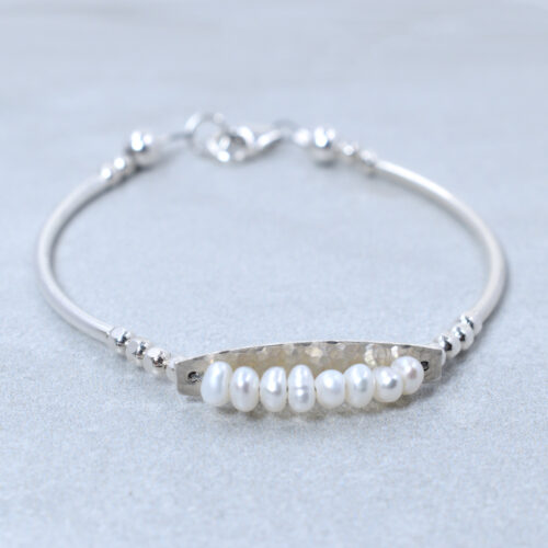 sterlings silver freshwater pearl bracelet