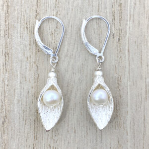 sterling silver freshwater pearl leaf earrings